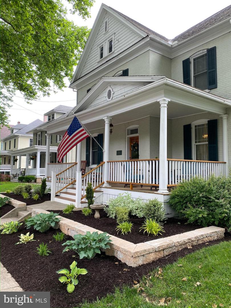 438 E Baltimore Street, Greencastle