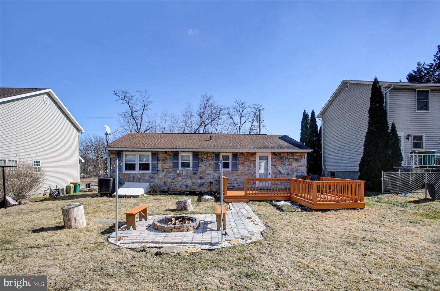 340 Ridge Avenue, Waynesboro