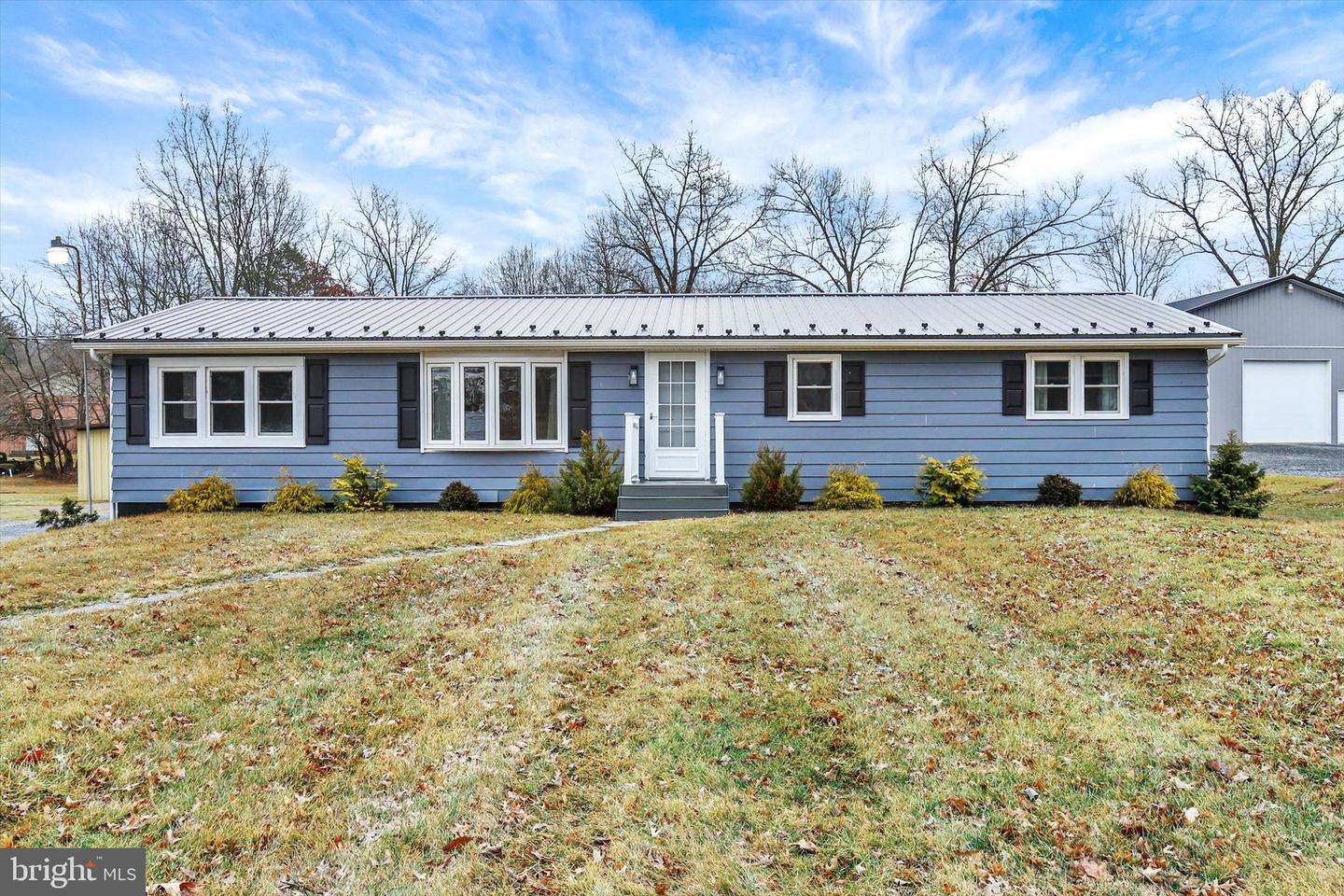 3220 Anthony Highway, Chambersburg