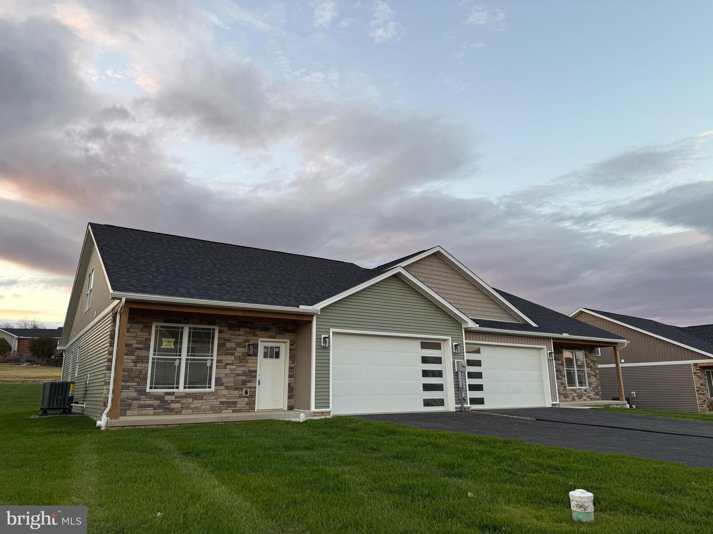 11823 Mystic Rock Lane S, Waynesboro