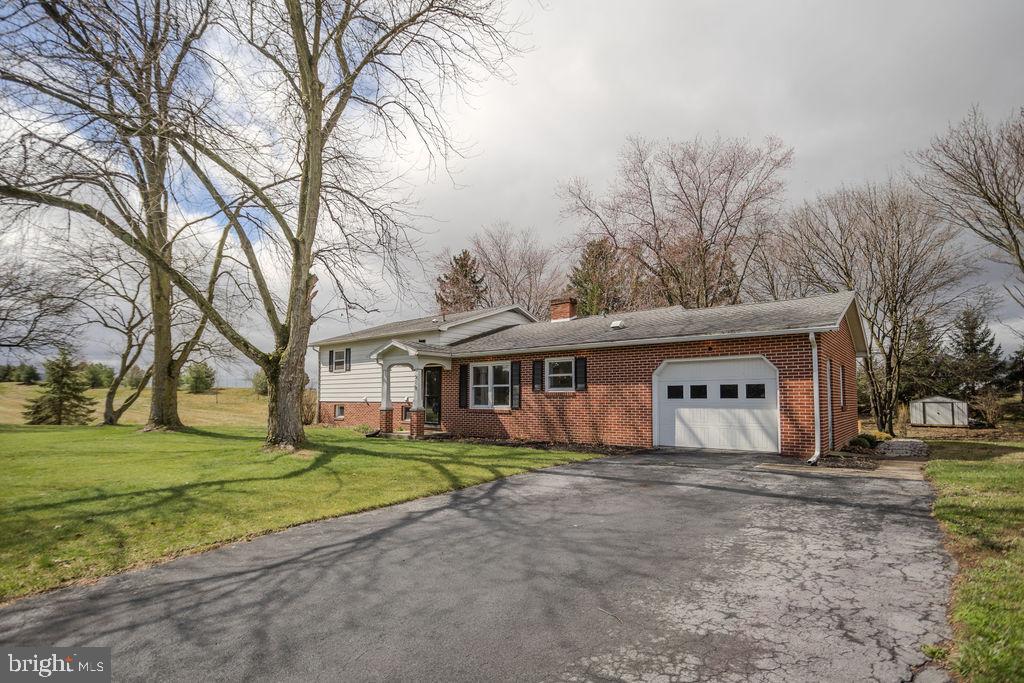 515 Mainsville Road, Shippensburg