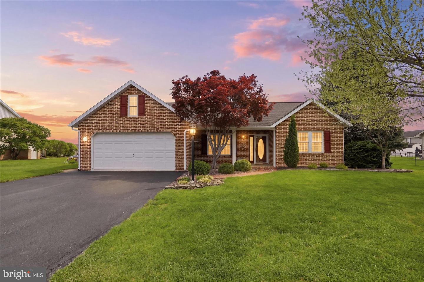 340 Suelinn Drive, Chambersburg