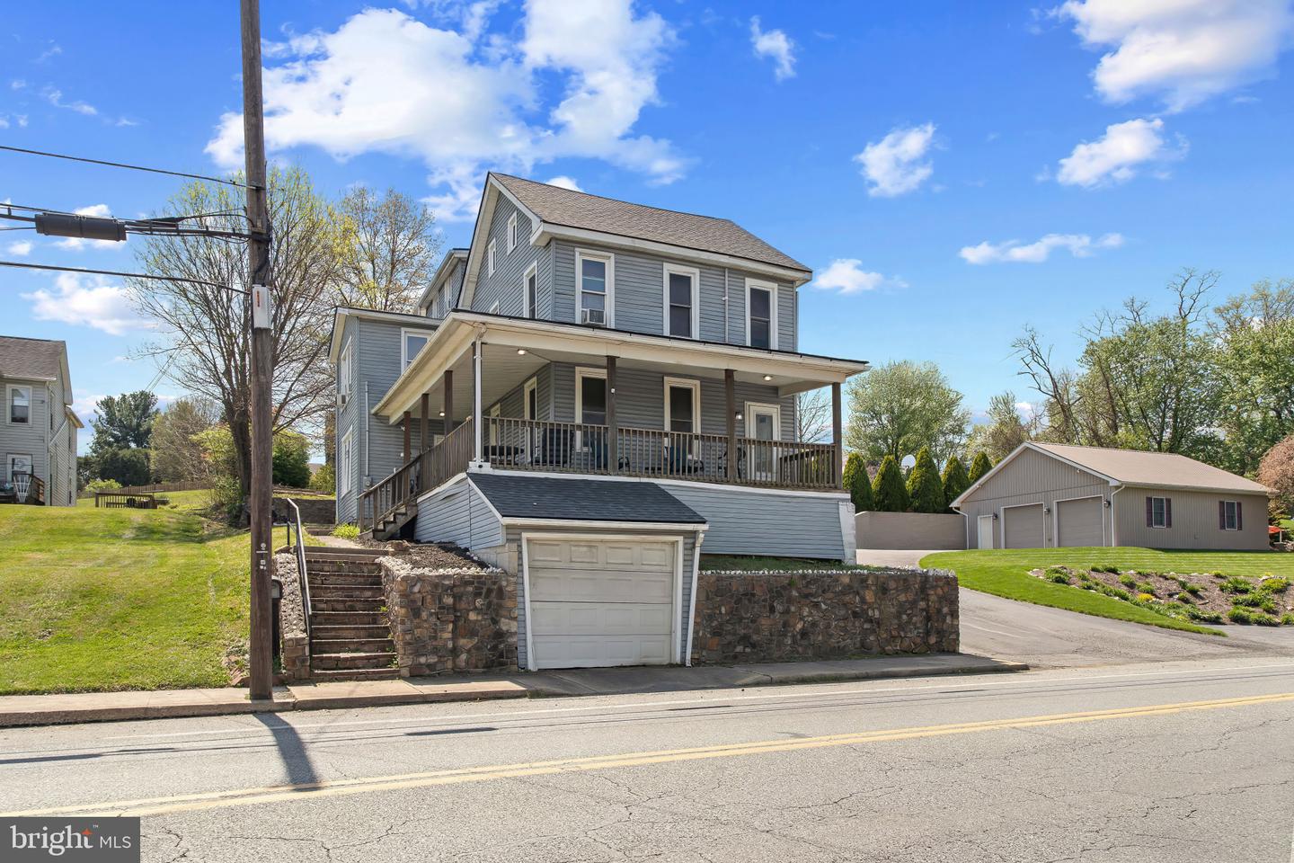 702 W Main Street