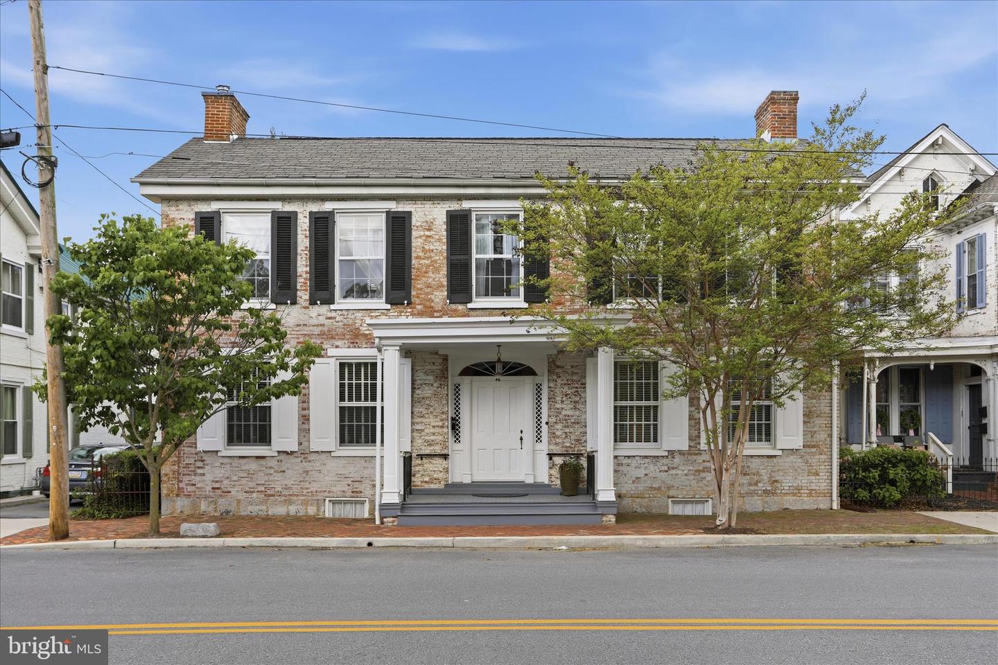 46 N Carlisle Street, Greencastle