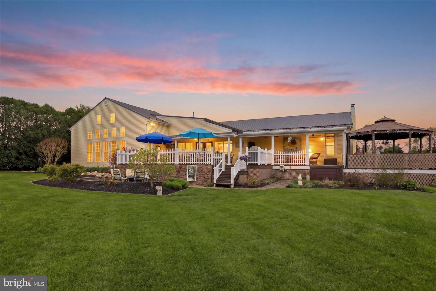10678 Scenic View Drive