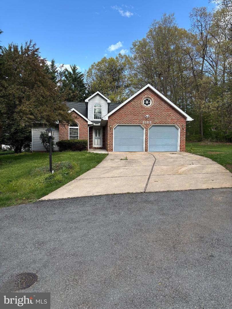 6188 Greenbriar Lane, Fayetteville