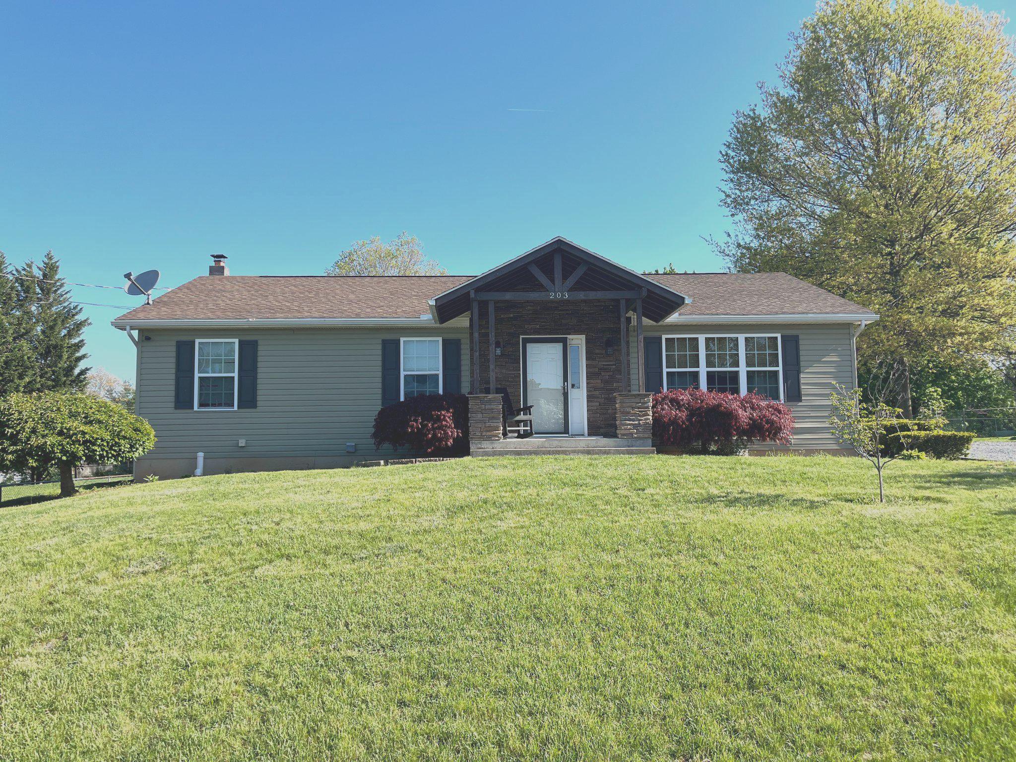 203 Reynolds Avenue, Mont Alto
