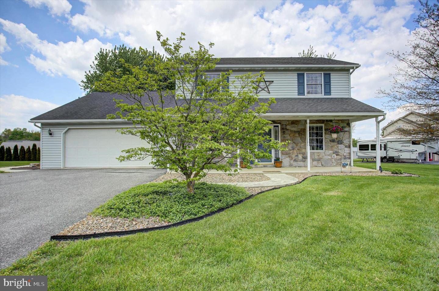 322 Elmont Circle