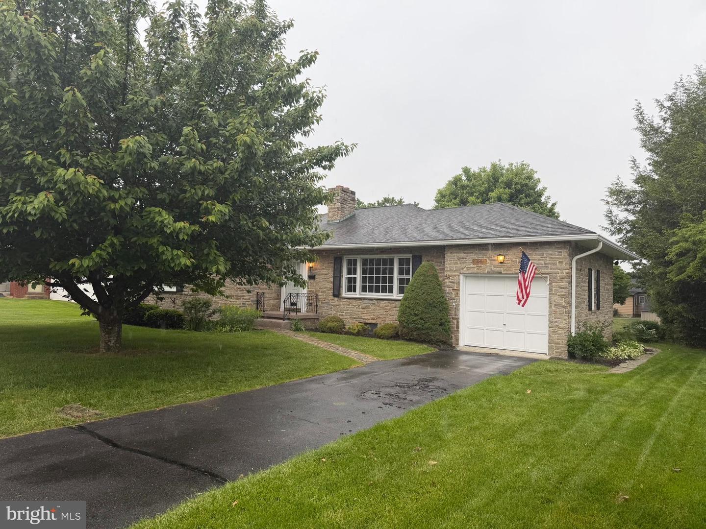 175 Orchard Circle, Greencastle