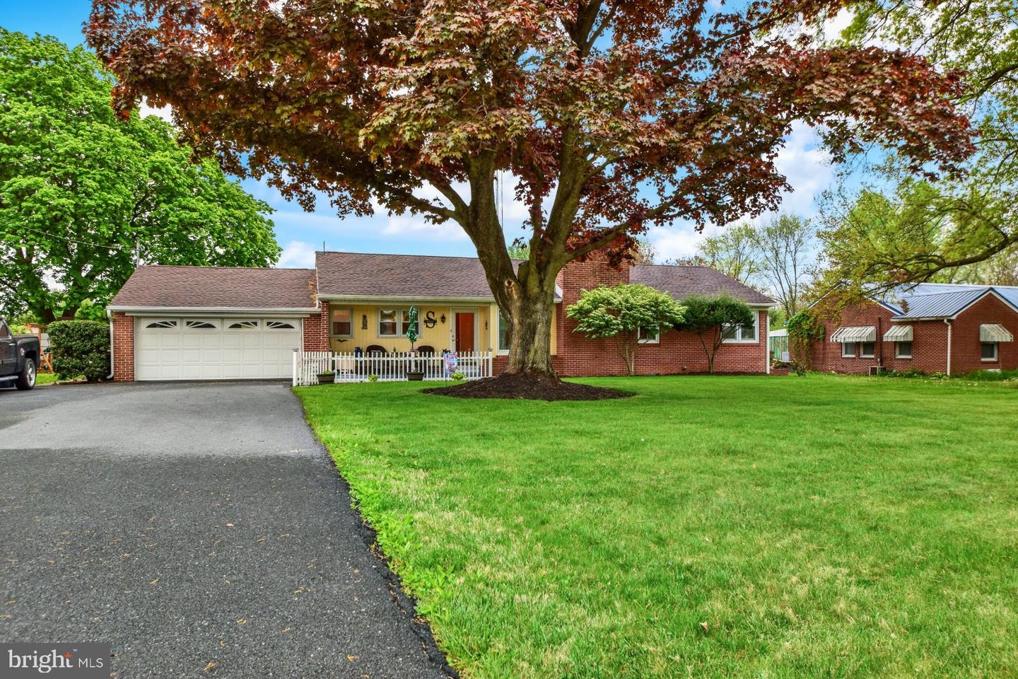 2248 Philadelphia Avenue, Chambersburg