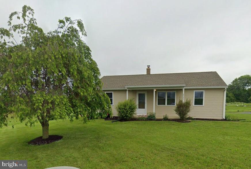 2440 Loop Road, Chambersburg