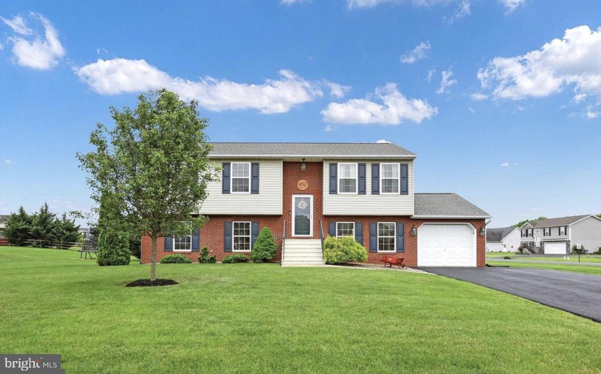 852 Bristol Drive, Greencastle