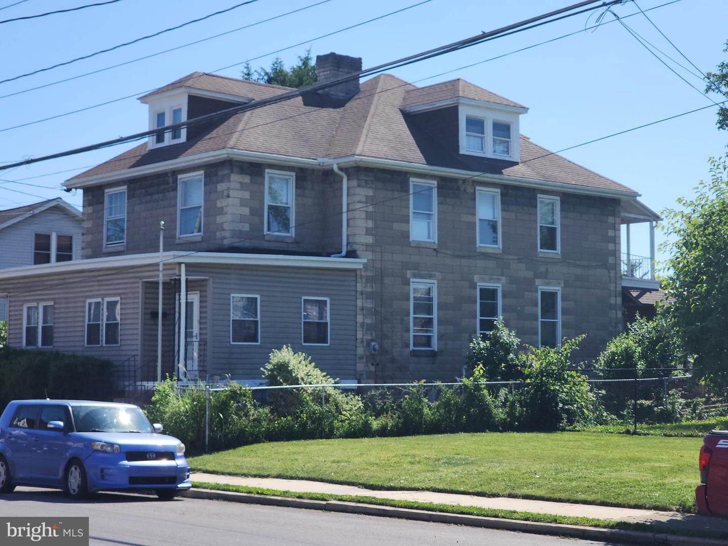 615 S Second Street