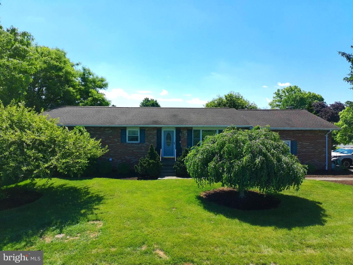 15 Lippizan Drive