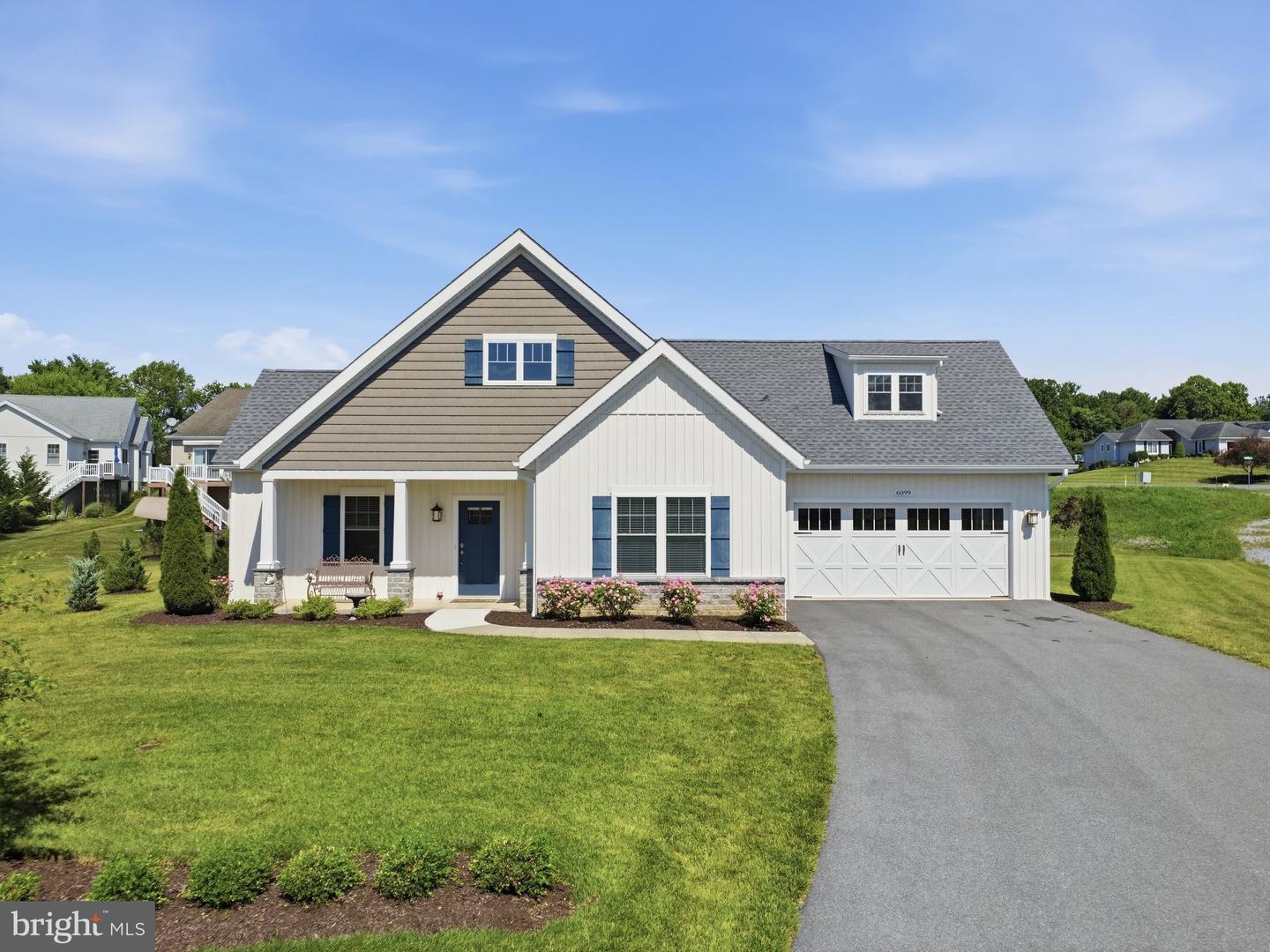 6099 Hot Springs Court, Fayetteville