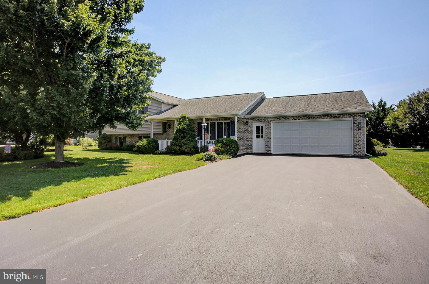 1407 Hamilton Hills Drive