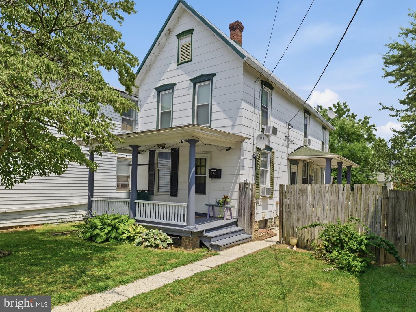 33 Penn Street