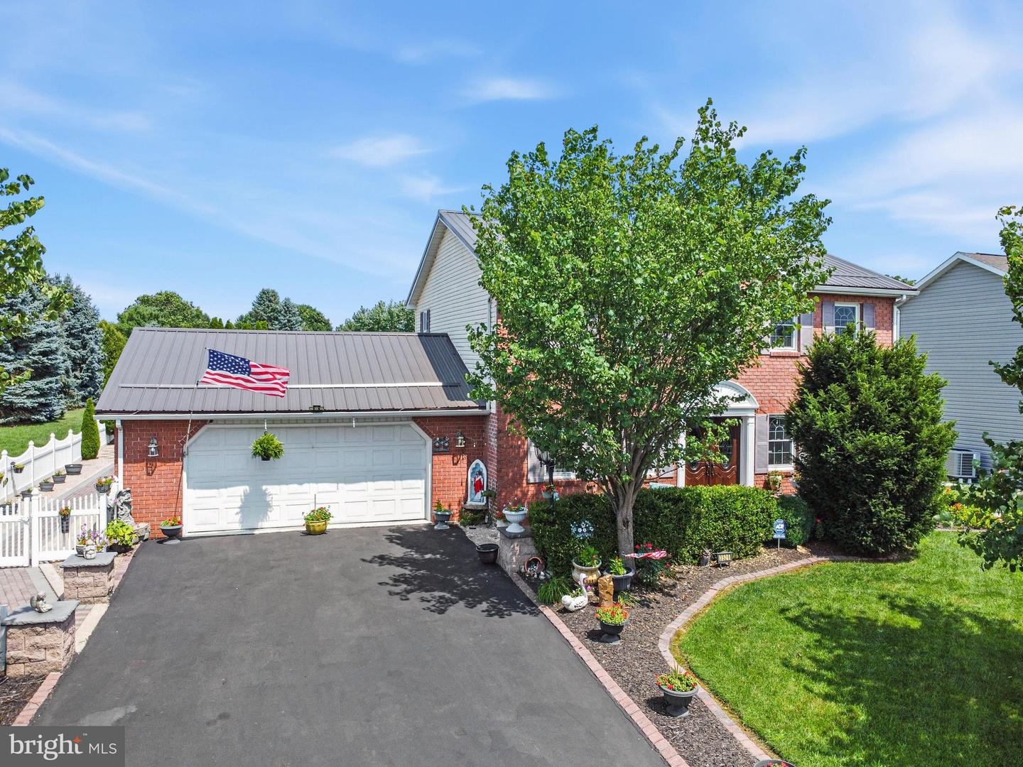 3526 Turnberry Drive