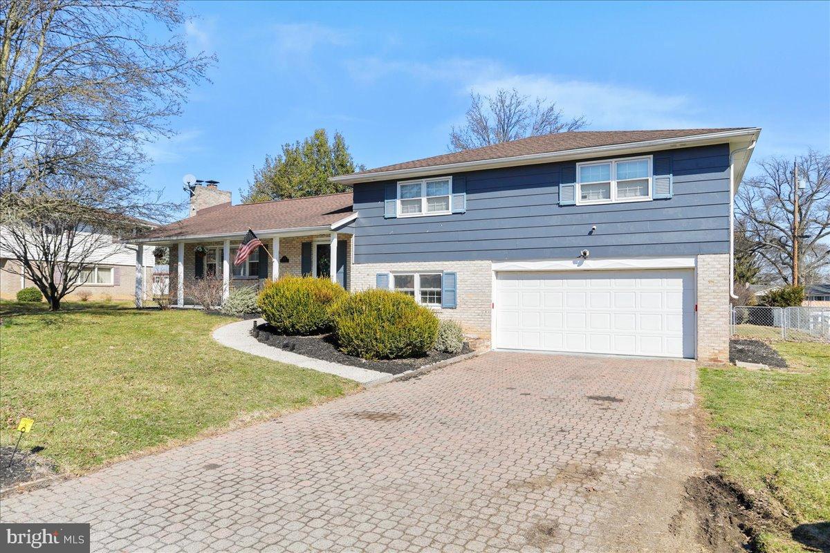173 Colonial Drive, Chambersburg