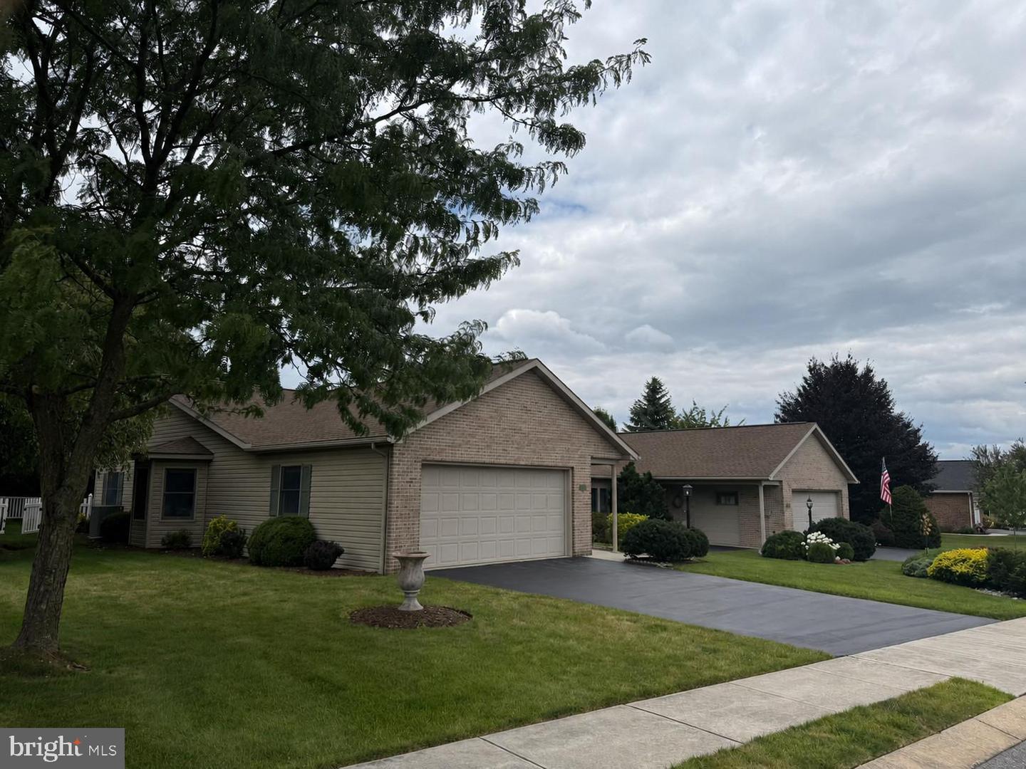 312 Woodvale Drive