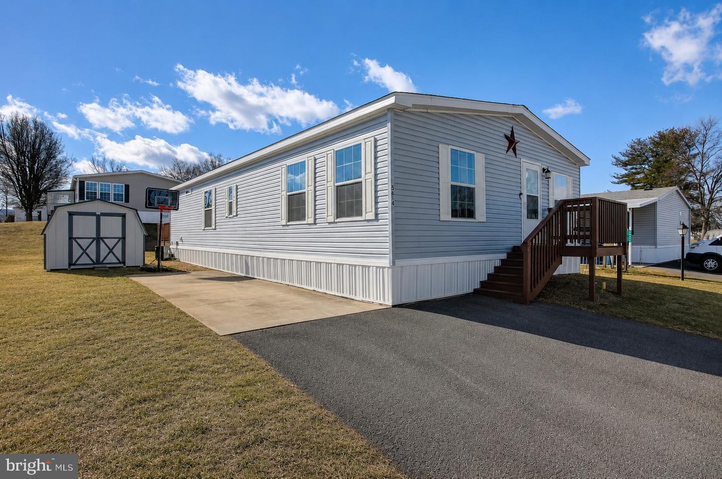 5614 Classic Court #21