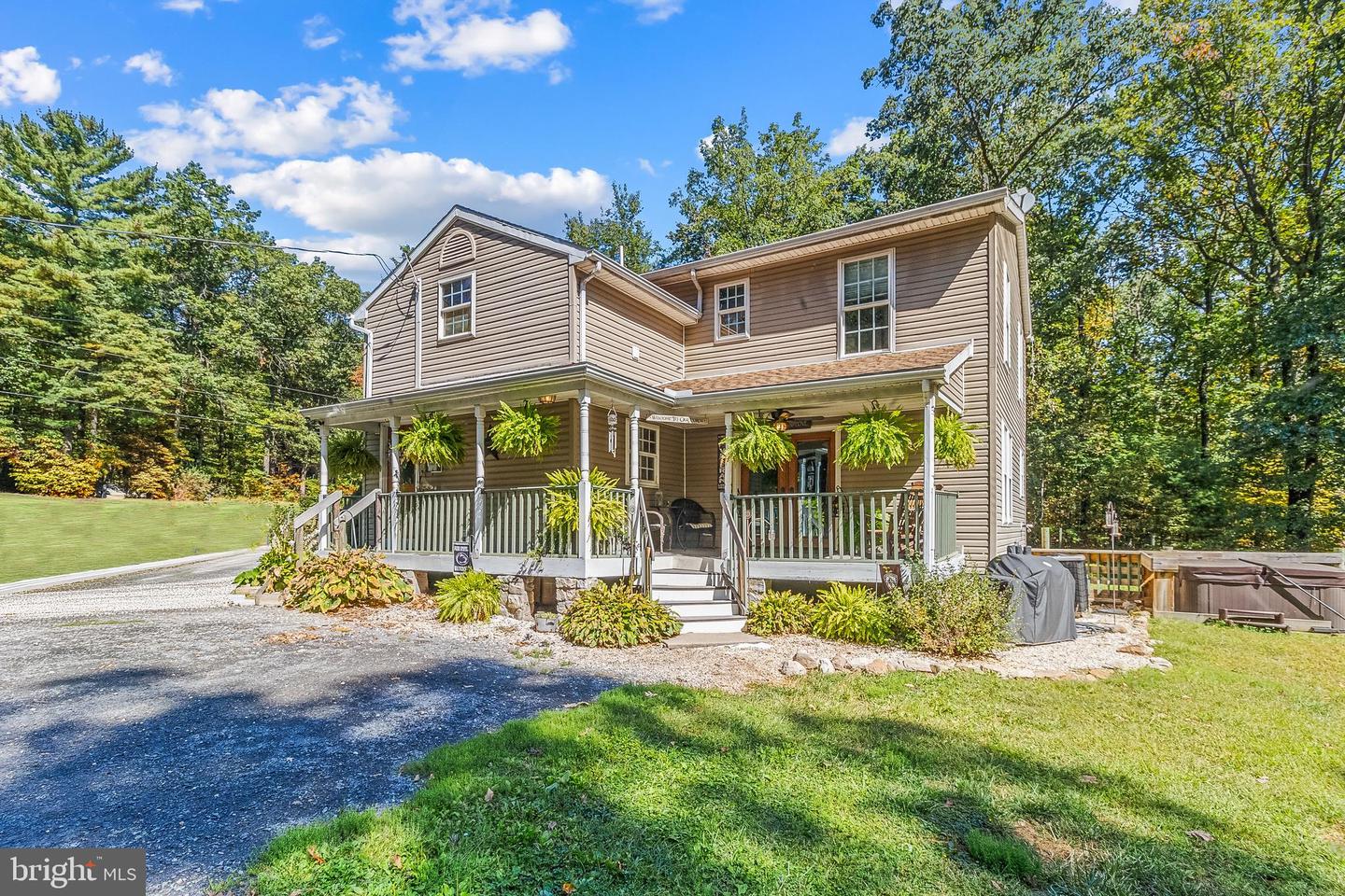 2160 Black Bear Road, Needmore
