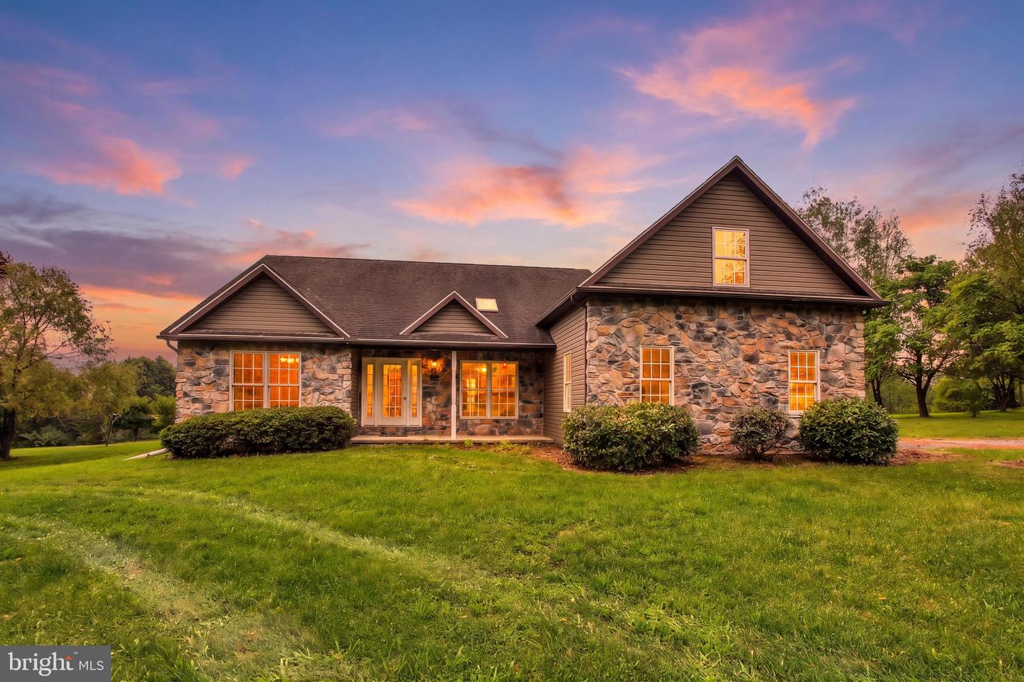 888 Battle Ridge Road