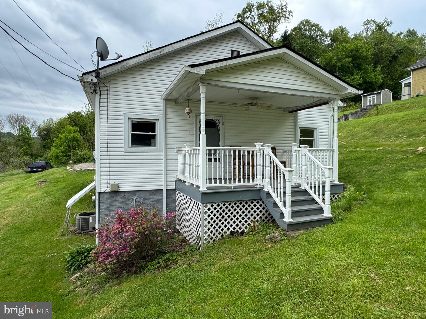 135 Hillman Street