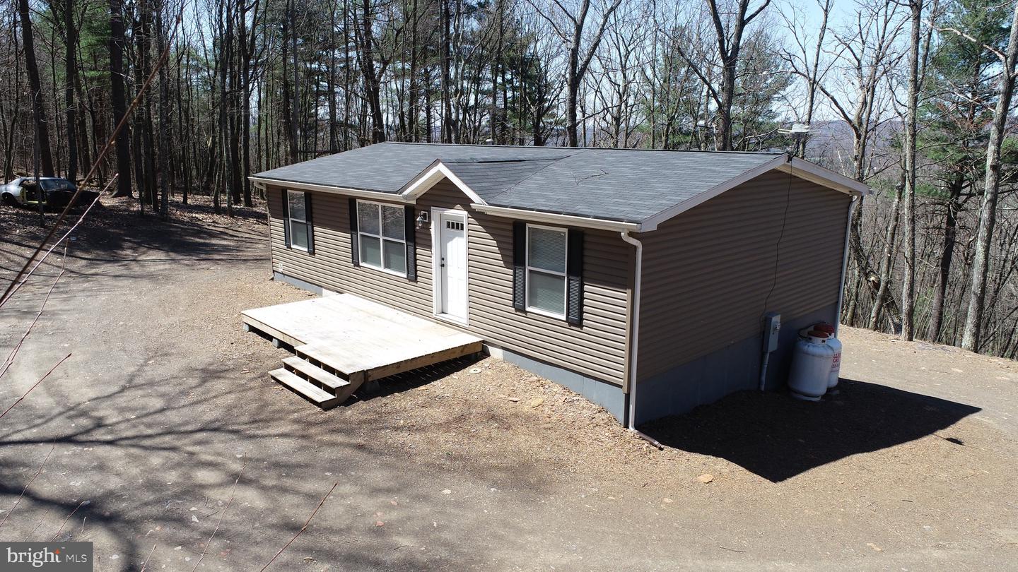 8008 Mt View Drive, Huntingdon