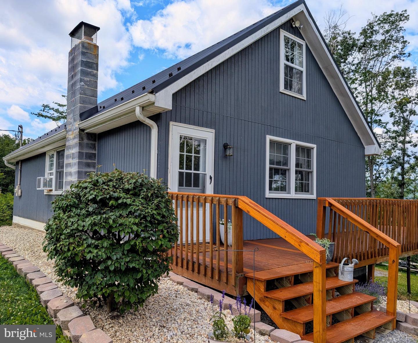 22262 Deer Run, Shade Gap