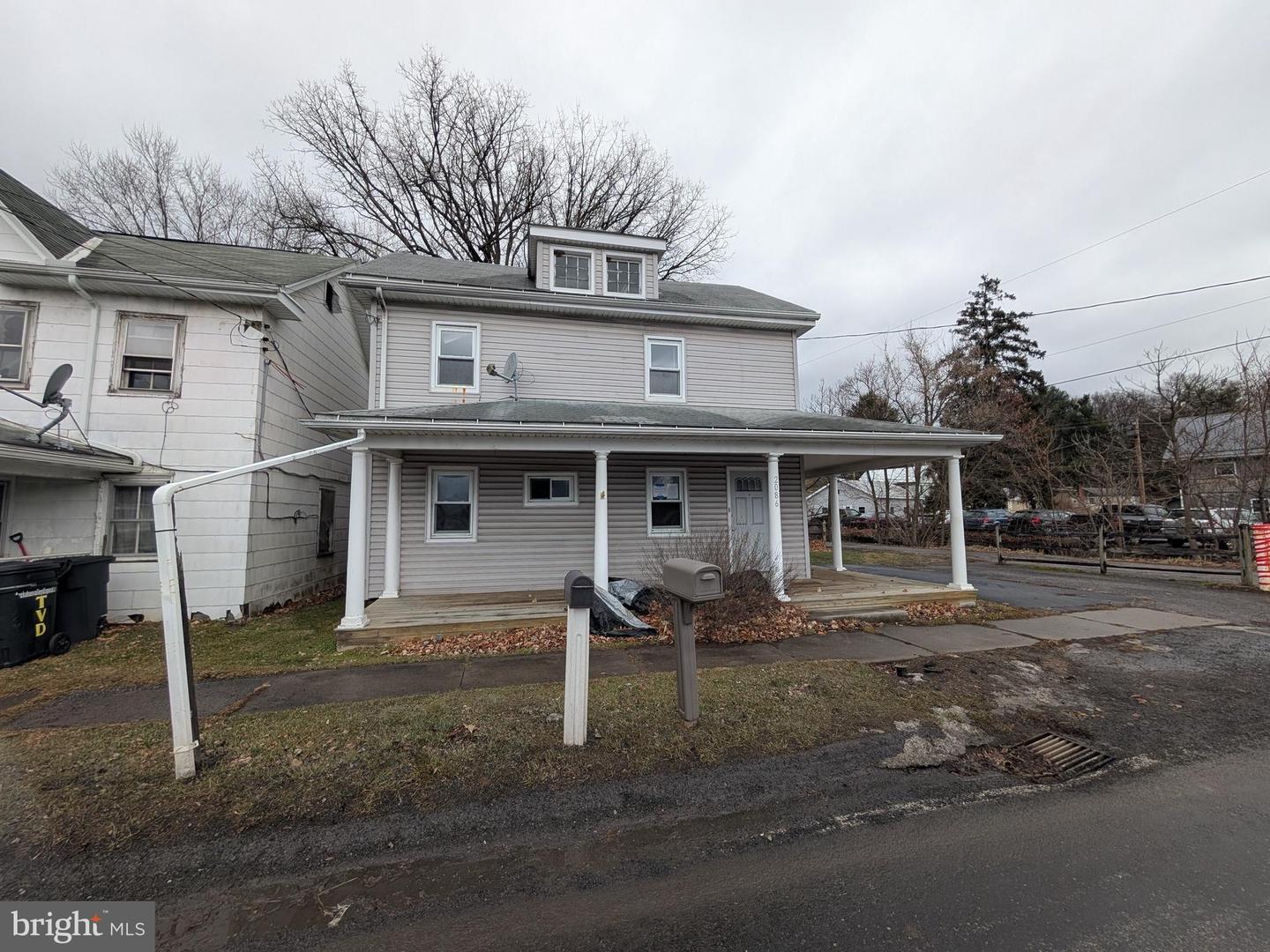 2086 Pennington Road, Warriors Mark