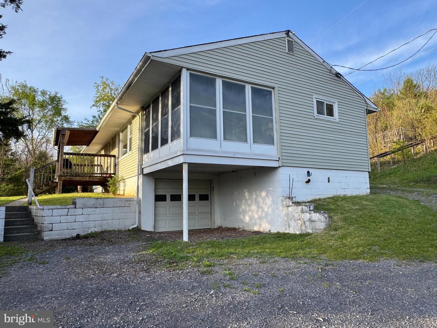 11070 Creekside Drive