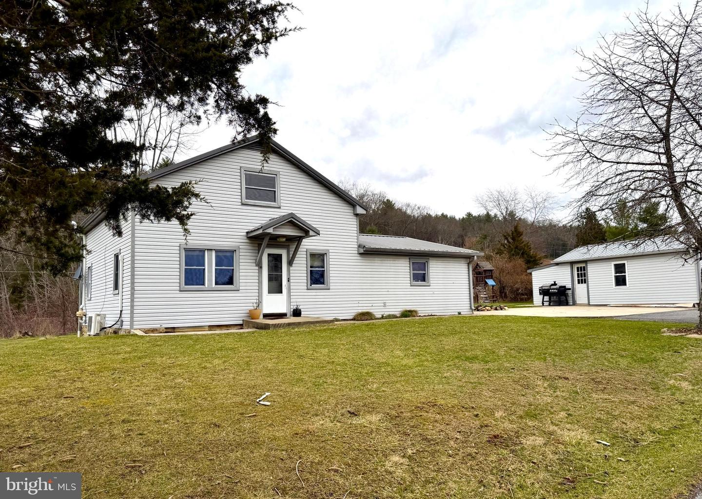 7126 Loop Road, Huntingdon