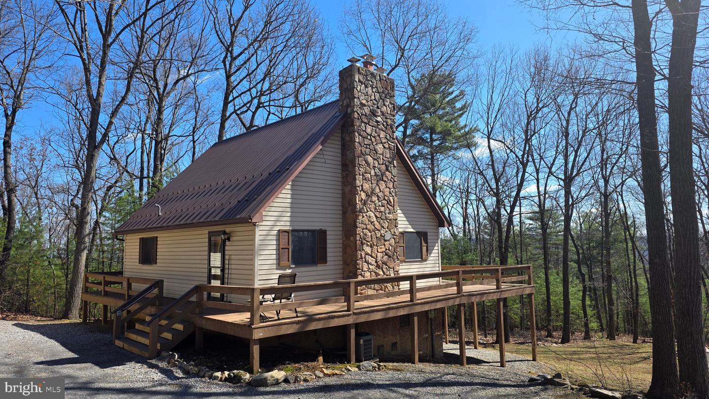 3027 Whitesel Road, James Creek