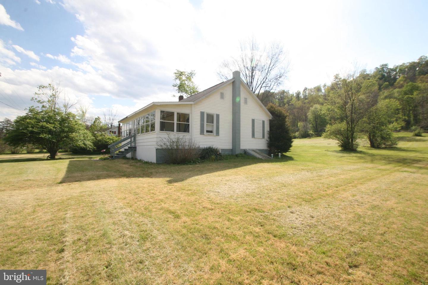 11133 Pogue Road, Orbisonia
