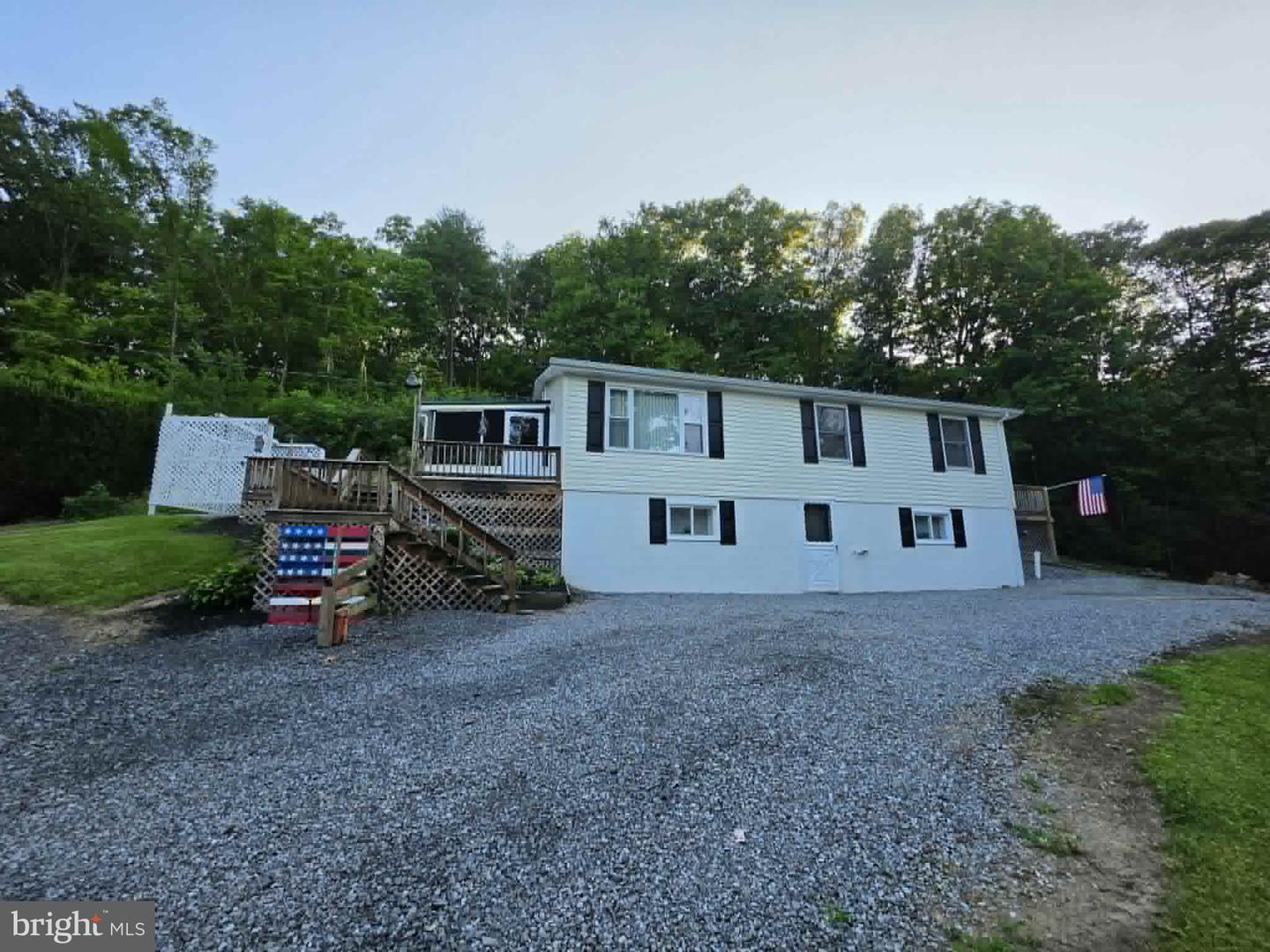 3400 Streamside Drive, James Creek