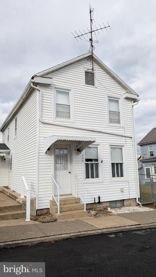 208 Main Street, Port Royal
