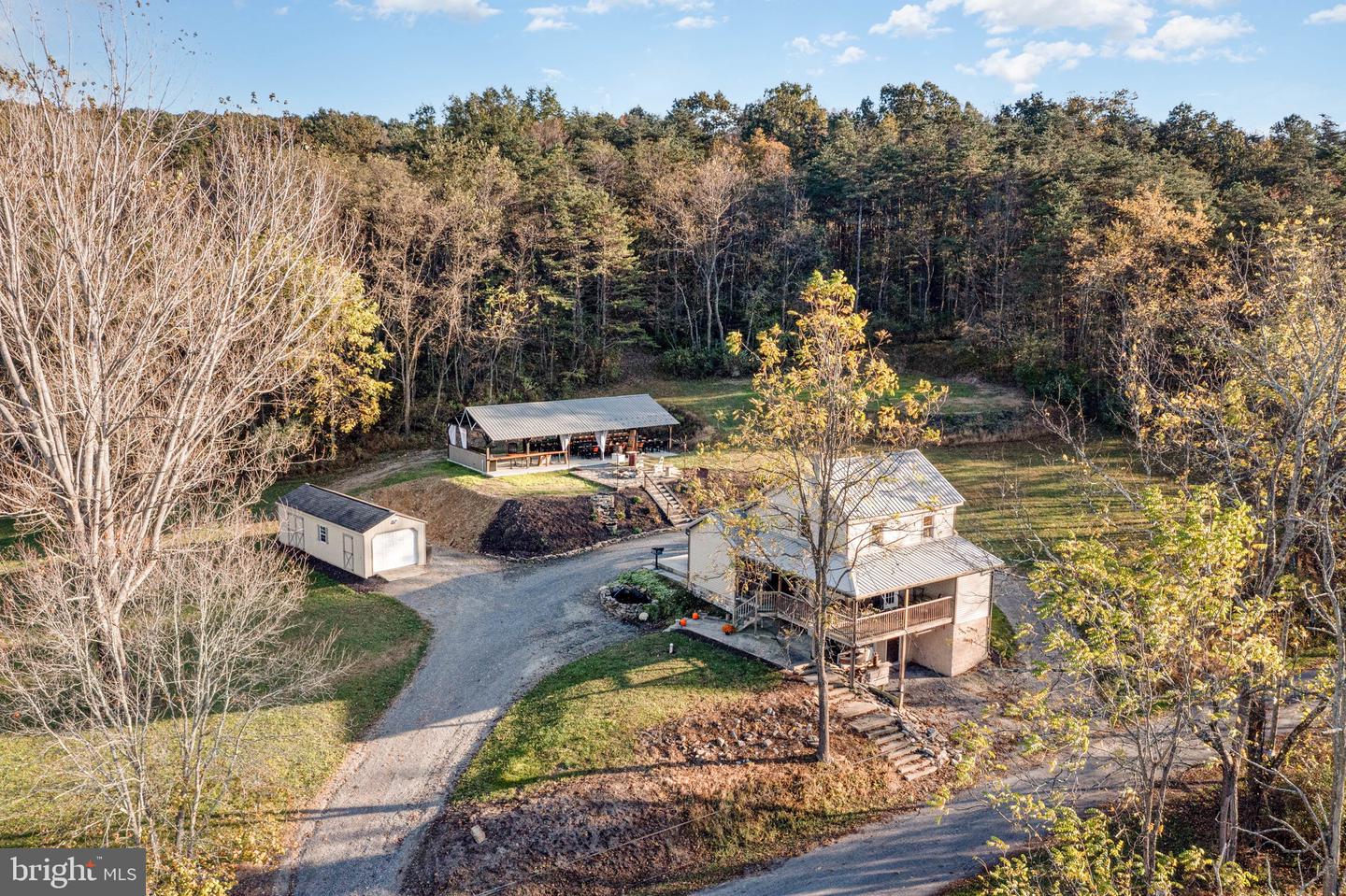 1180 Campbell Hollow Road, East Waterford