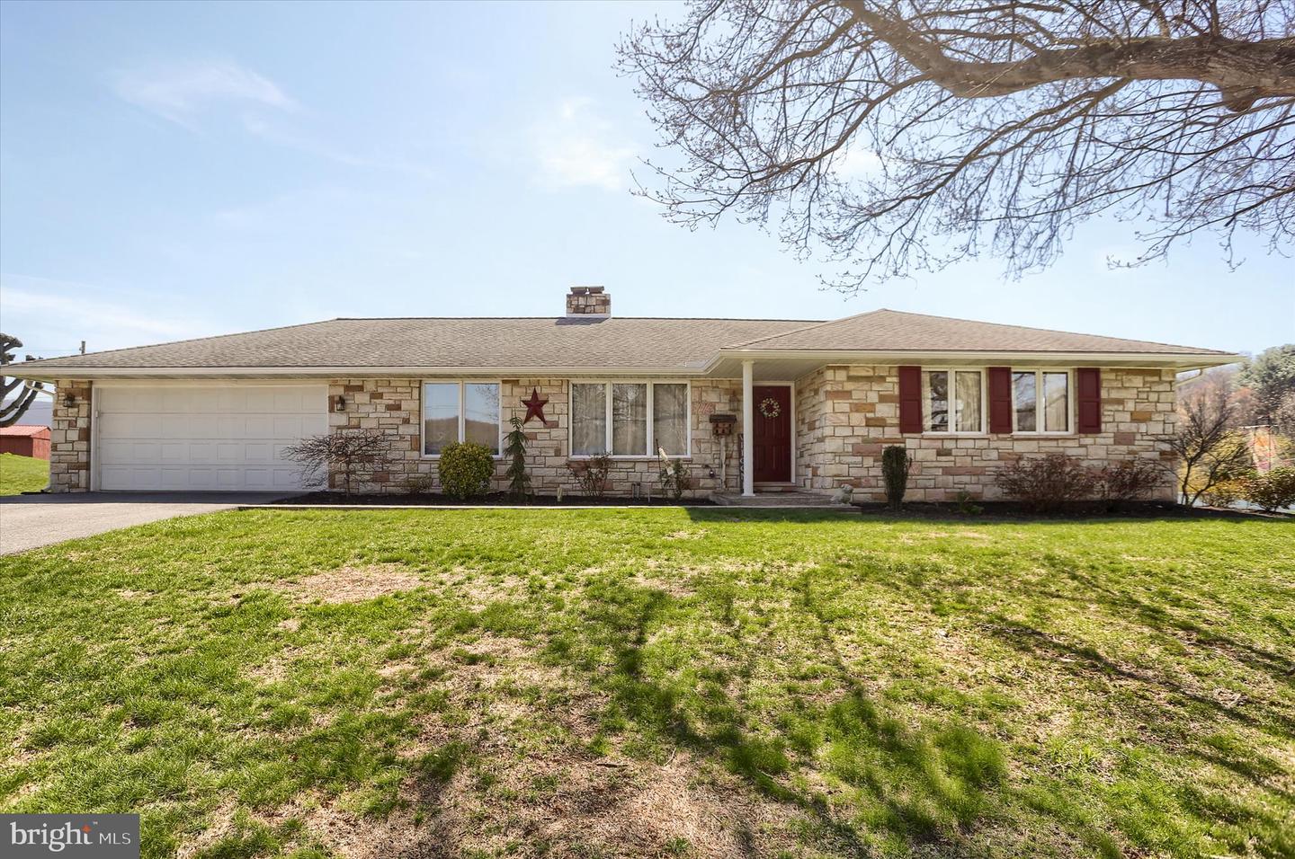 162 Oak Drive, Thompsontown