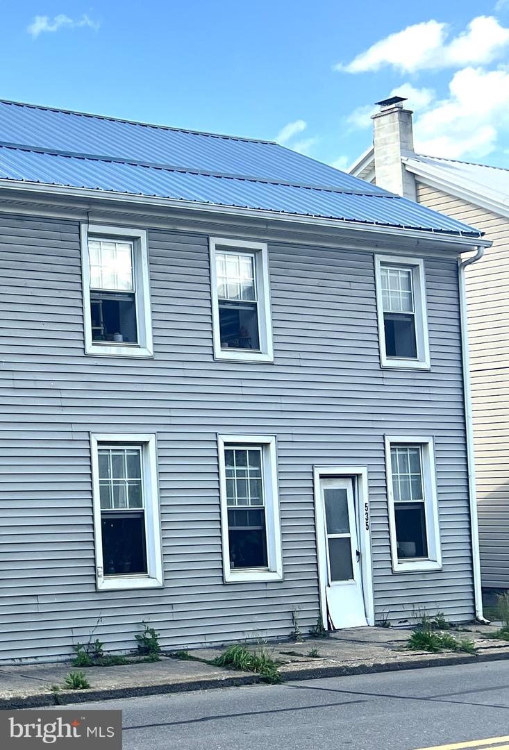 535 Main Street, Richfield