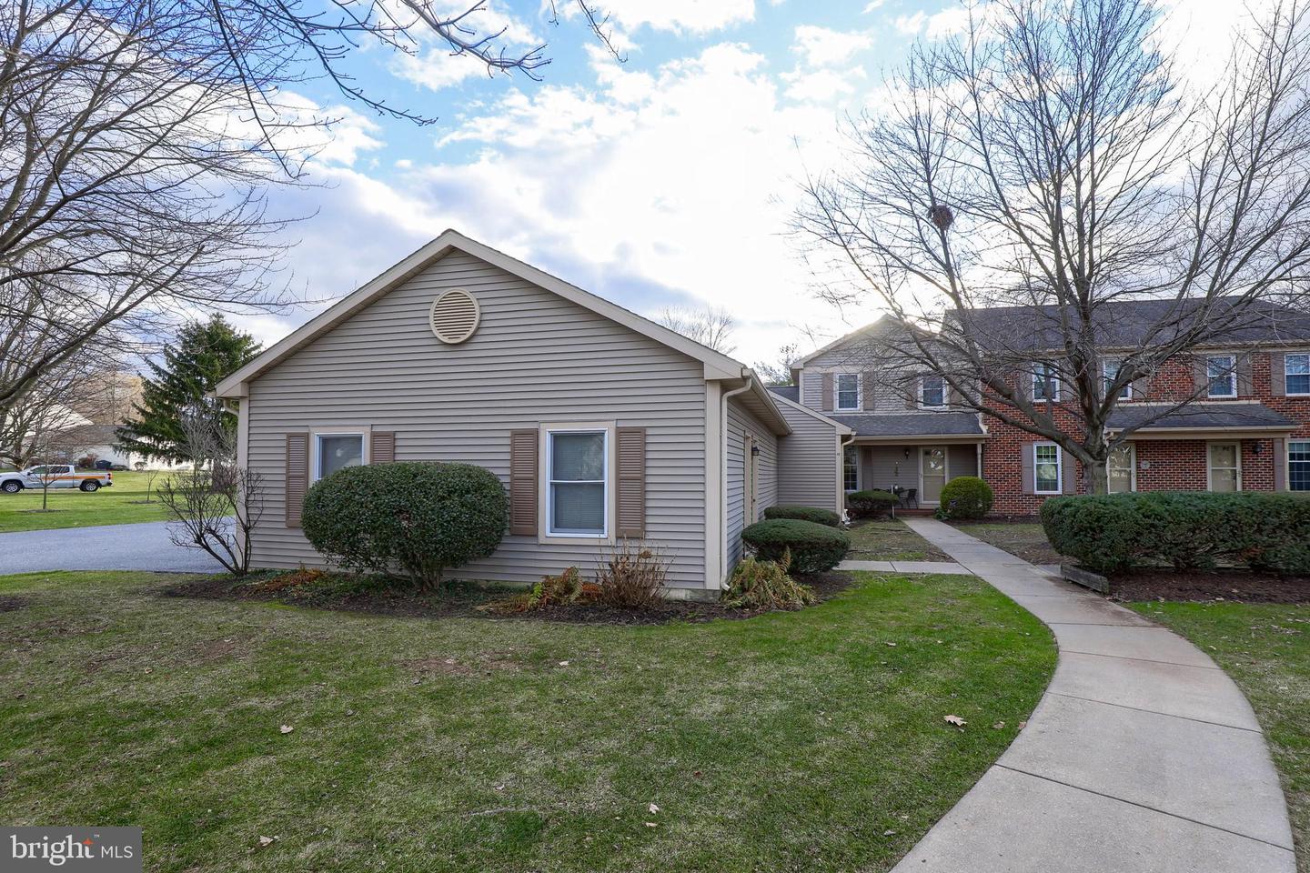 42 Ashlea Village, New Holland