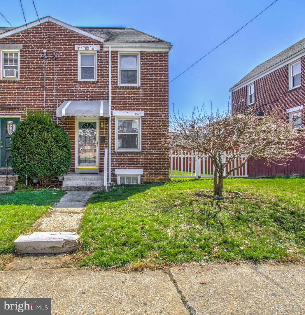 530 Hand, Lancaster