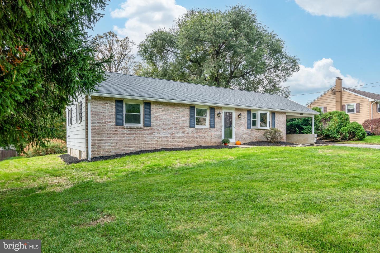 5464 Strasburg Road, Gap