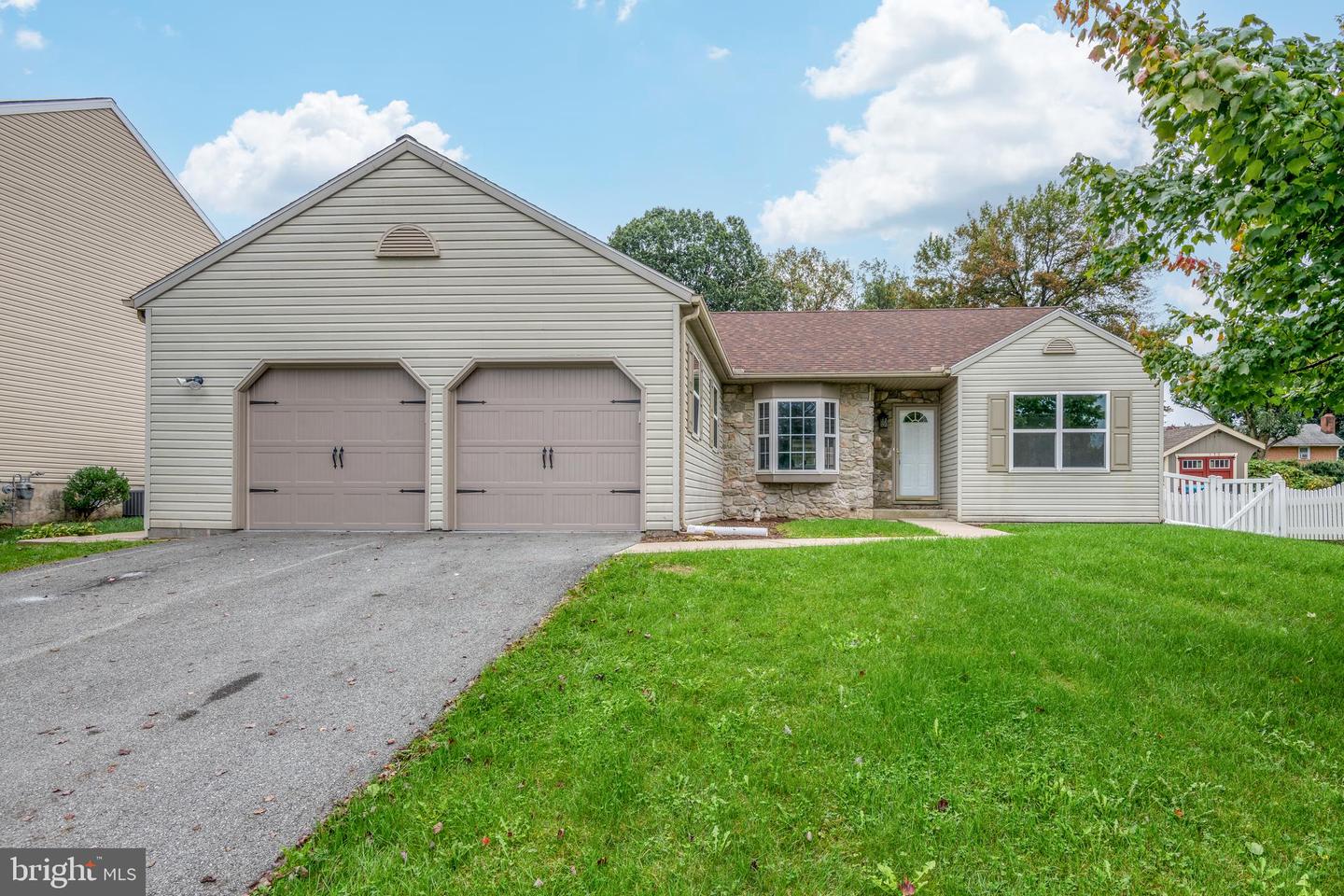 3964 Birchwood Lane, Columbia