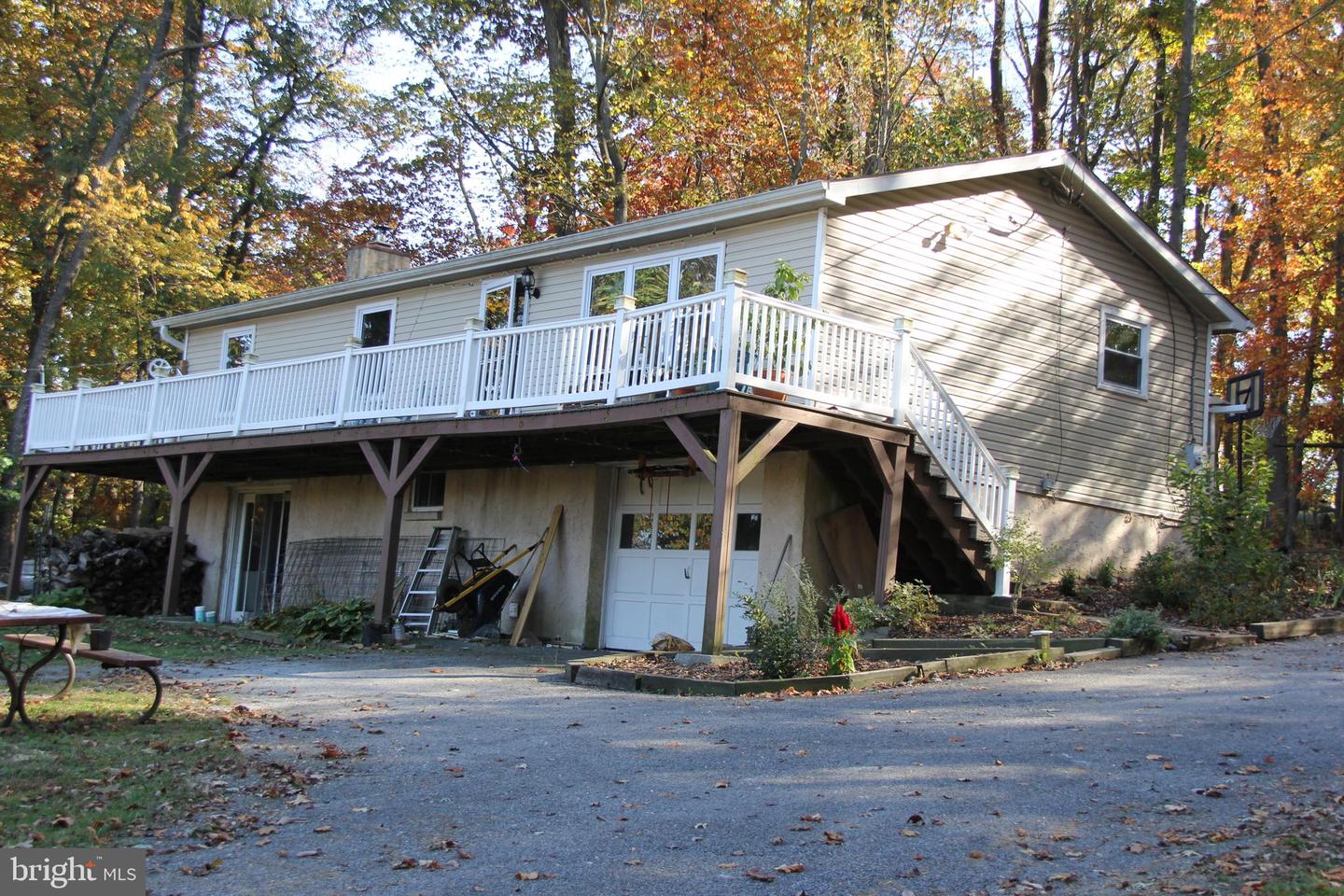 5330 Old Strasburg Road, Kinzers