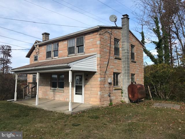 1518 Dry Tavern Road, Denver