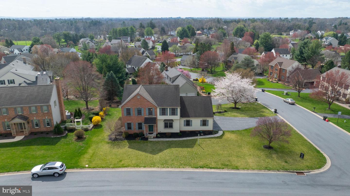 2041 Wynfield Drive, Lancaster
