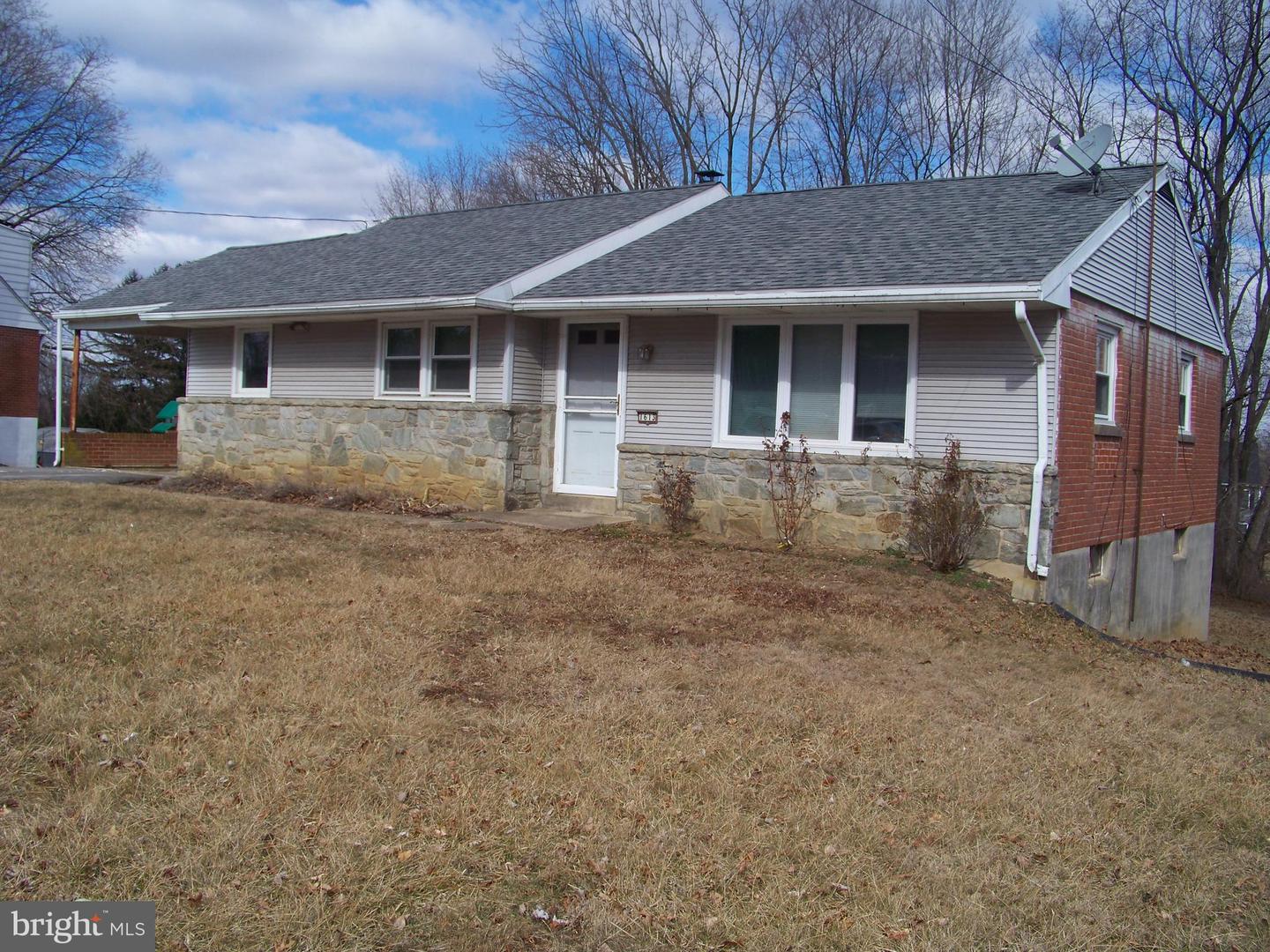 1613 Magnolia Drive, Lancaster