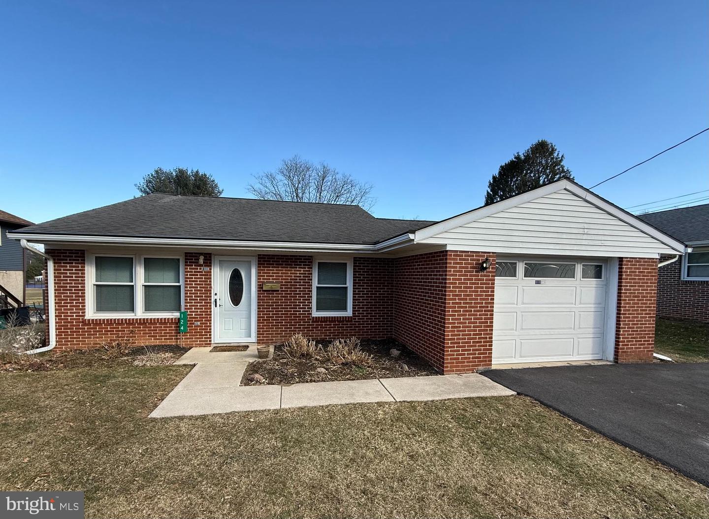124 Old Mill Road, Ephrata