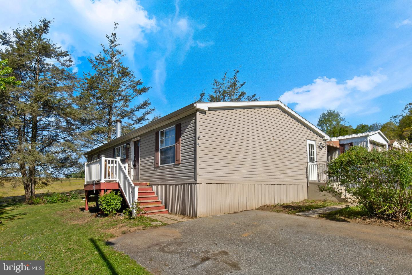8 Ashton Dr, New Providence